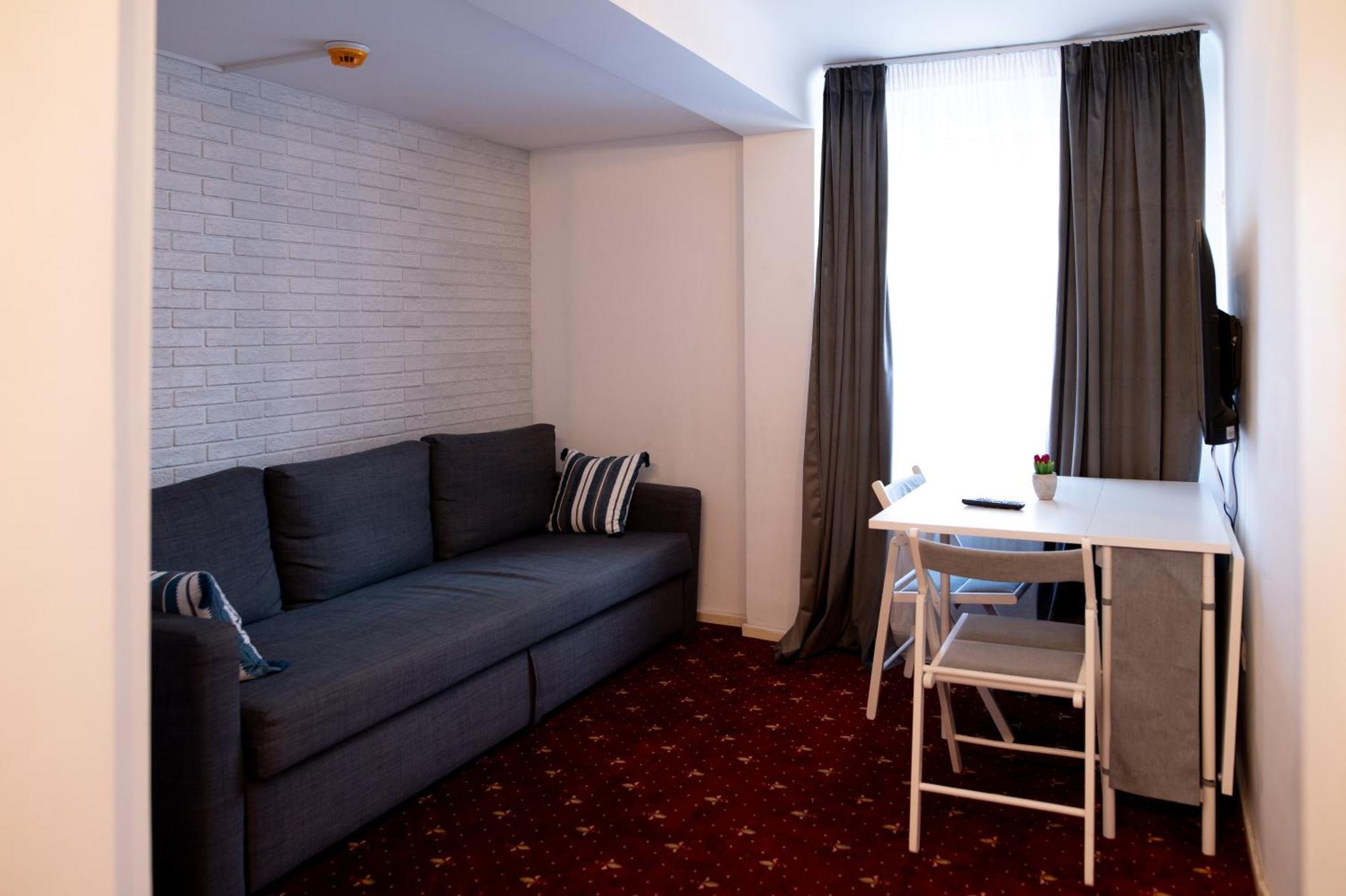 Moise House - Kosher Aparthotel Бухарест Экстерьер фото