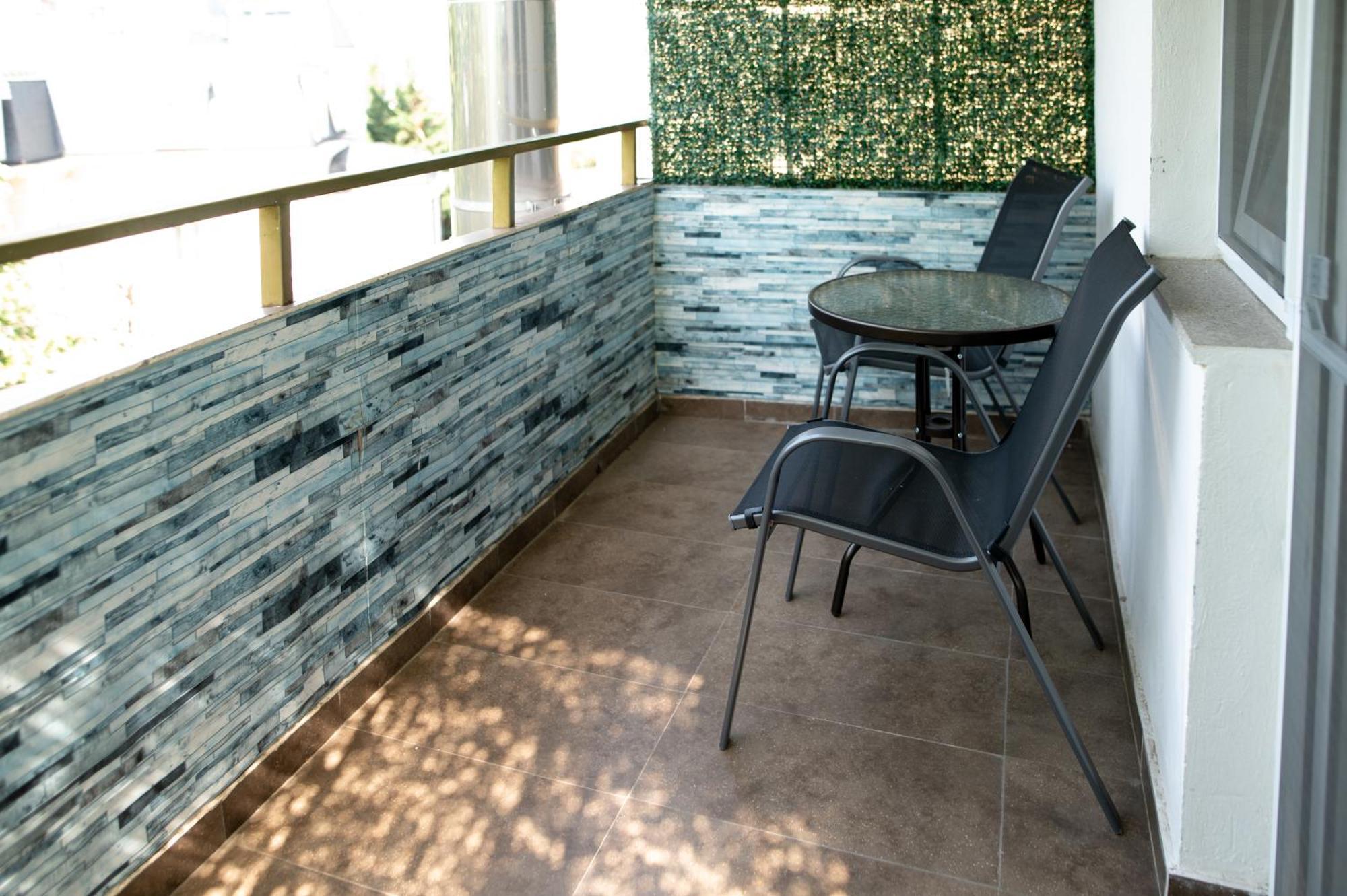 Moise House - Kosher Aparthotel Бухарест Экстерьер фото
