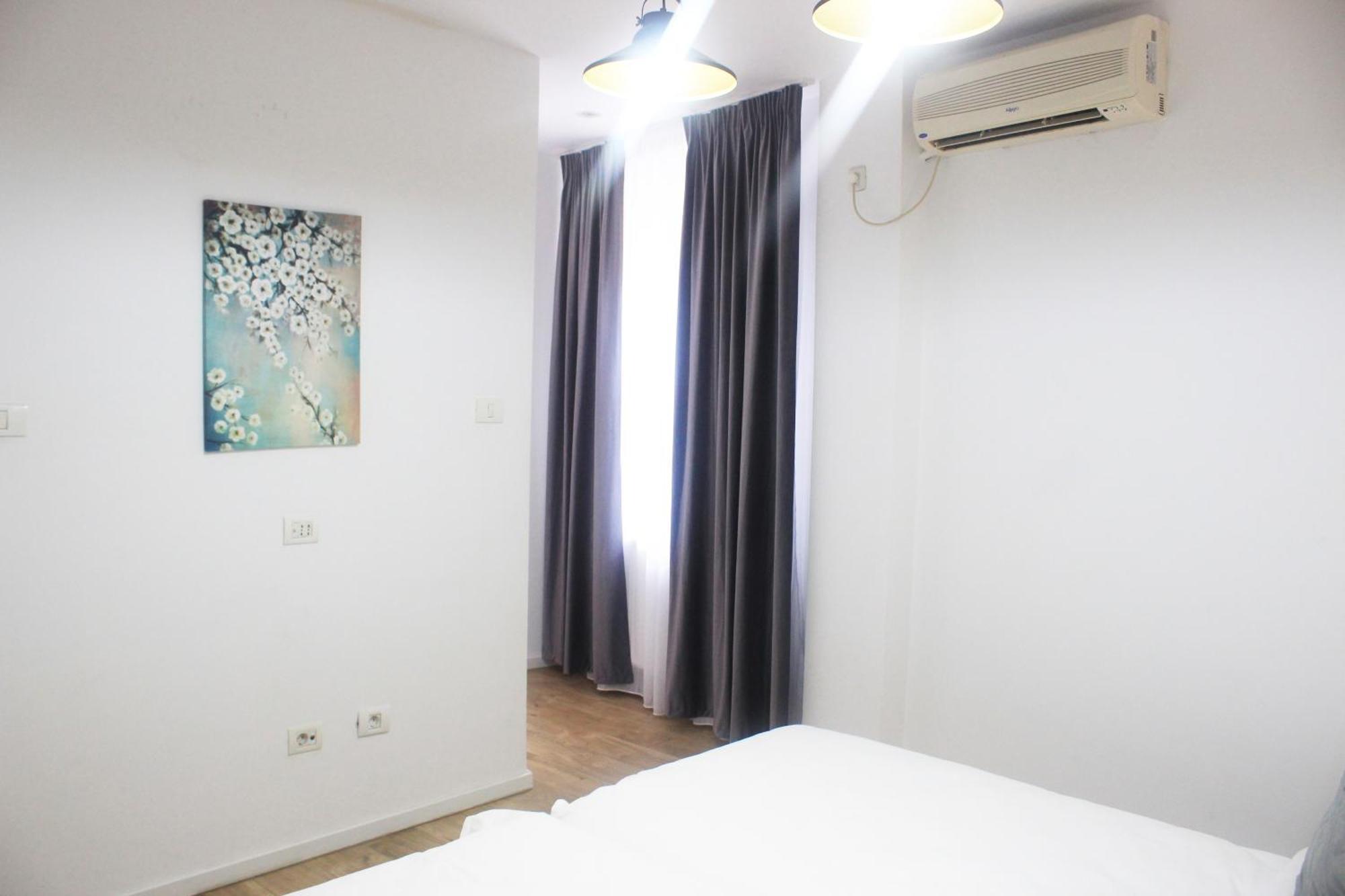 Moise House - Kosher Aparthotel Бухарест Экстерьер фото